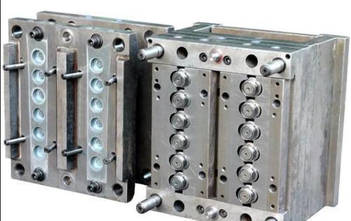 科翔模具為您分析，國內塑料模具行業存在的問題